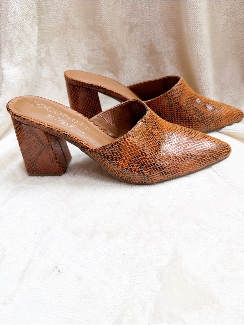 Coconuts by Matisse Tan Snake-Print Pointed Mule Heels Size 8